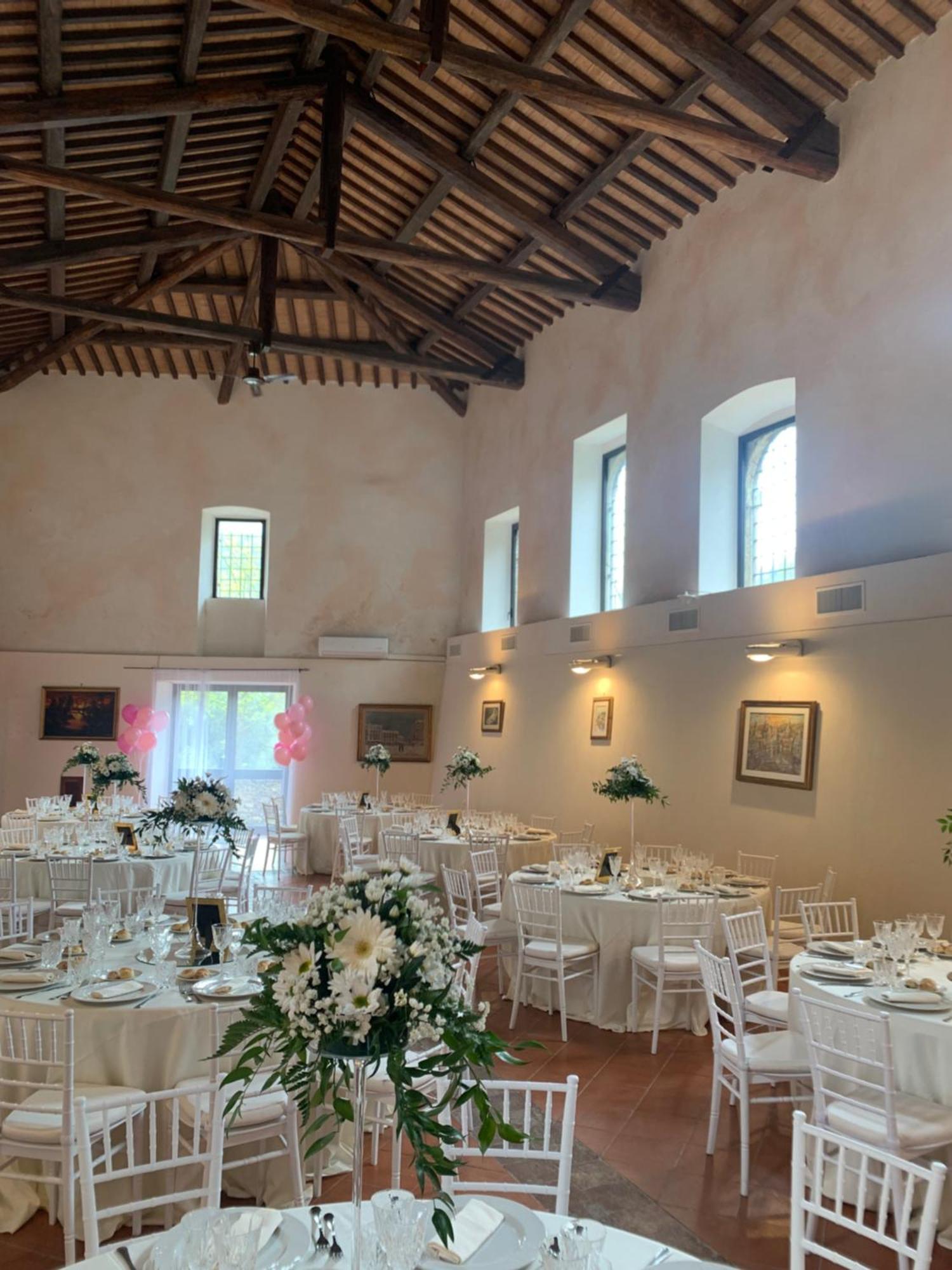 Abbazia Ss. Quirico E Giulitta Hotel Micigliano Bagian luar foto